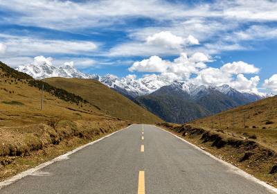 稻城亚丁跟团游